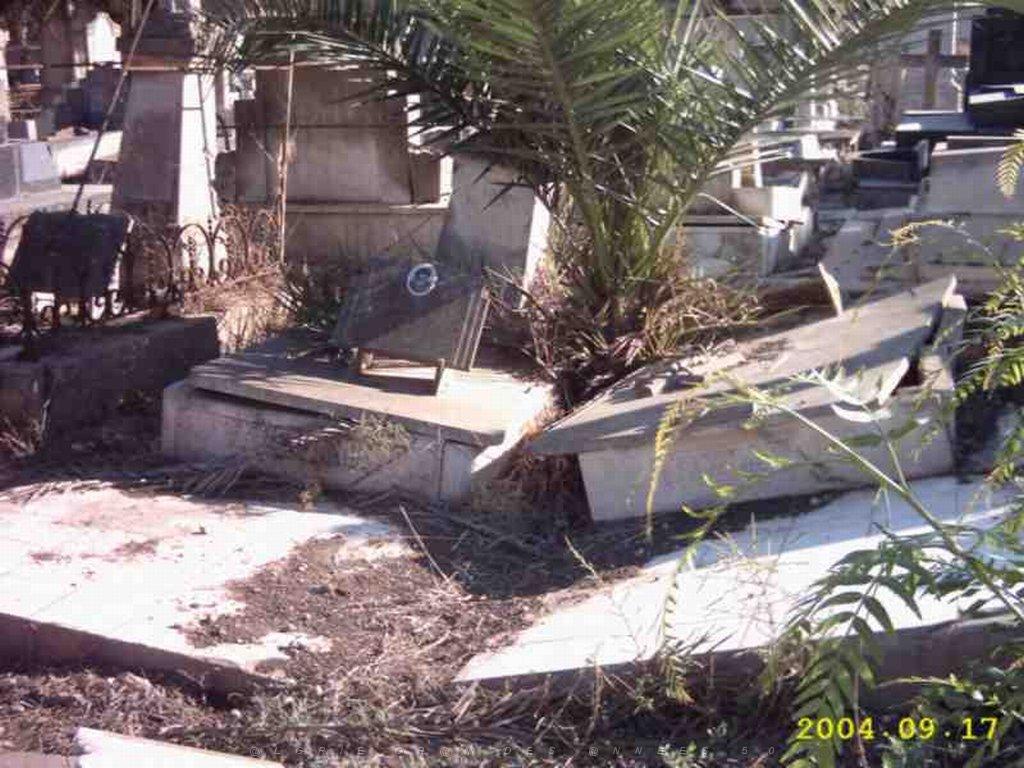 07 CIMETIERE TAMAZOUHET 09.JPG